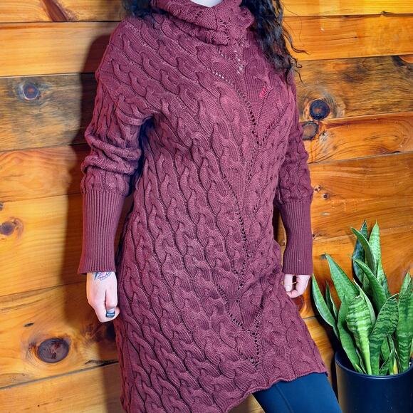 FATE oversized slouchy maroon red chunky cable knit turtle neck sweater dress - Picture 7 of 7